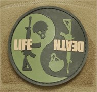 Шеврон на липучке Life Death PVC олива-черный